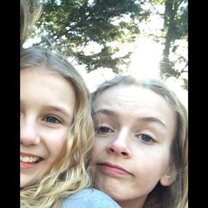 Meet your Posher, Emma